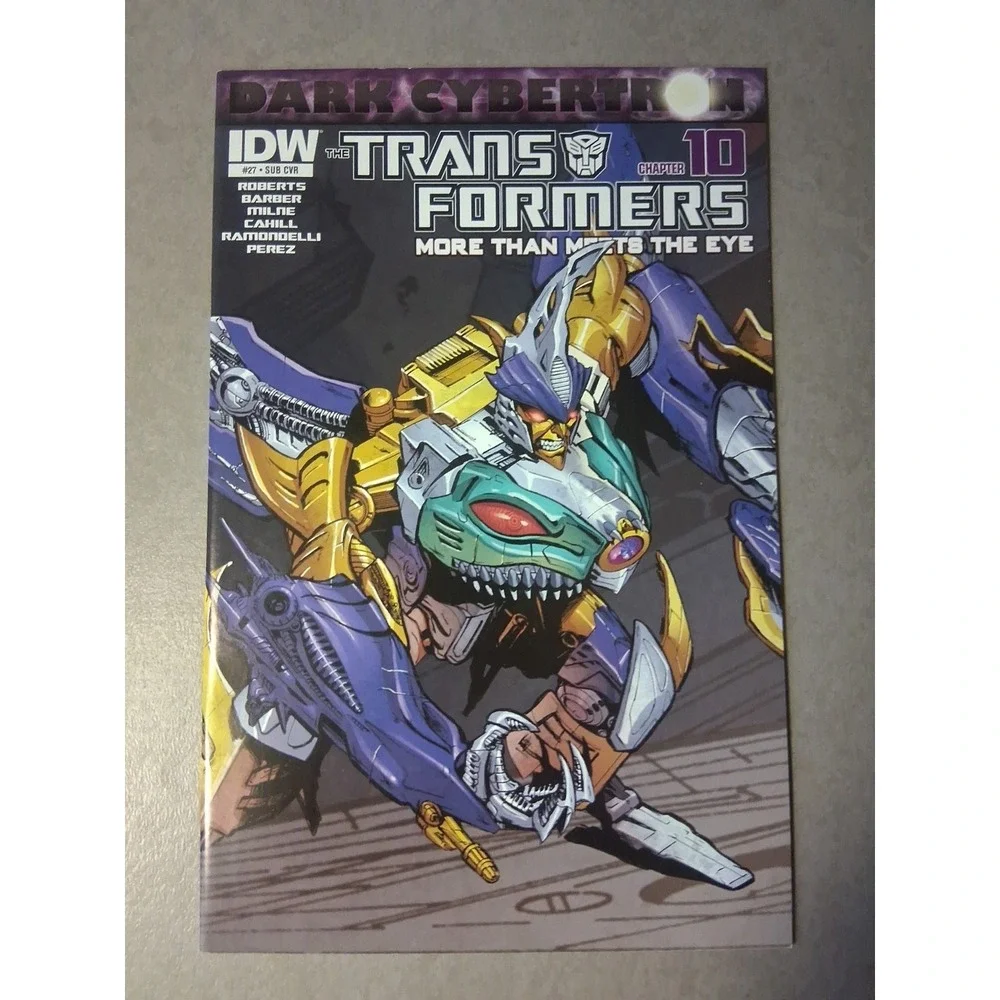 Transformers: More Than Meets The Eye #27 Sub Cover Variant - Dark Cyberton IDW